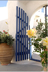 A Charming Arched Gateway leading into the Cavehouses